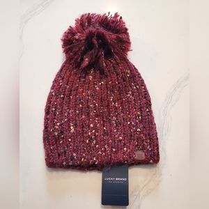 Lucky Brand Chunky Knit Confetti Pom Pom Beanie in Maroon